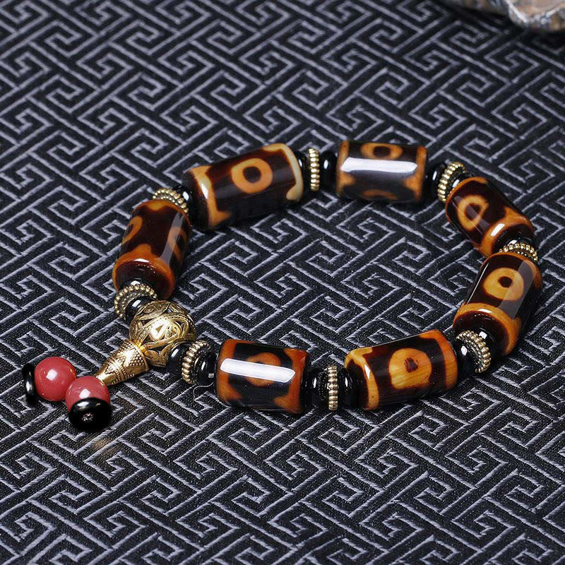 Buddha Stones Tibetisches Neun-Augen-Dzi-Perlen-Glücks-Charm-Armband