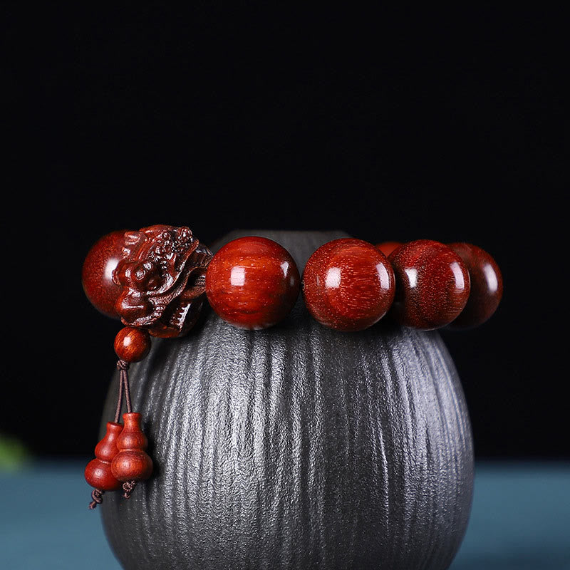 Buddha Stones, Rosenholz, grünes Sandelholz, kleines Blatt, rotes Sandelholz, Adlerholz, Drache geschnitztes Schutzarmband