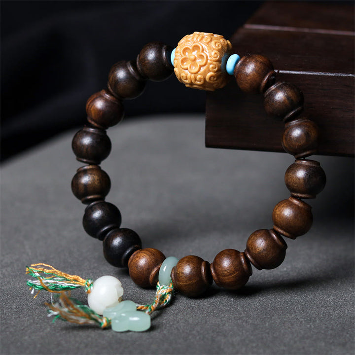 Buddha-Steine, Adlerholz, Laterne, Perlen, Schmetterling, Lotus, Charm, Stärke-Armband