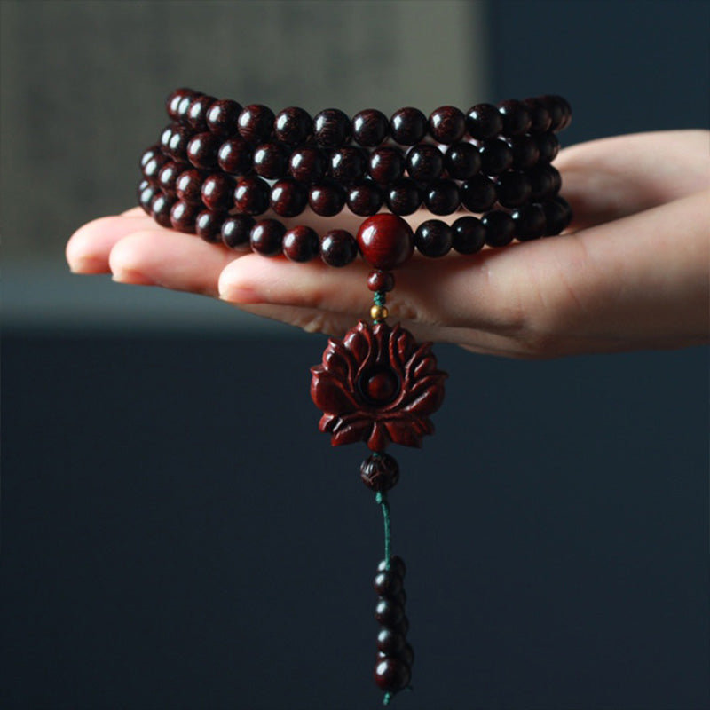 Buddha Stones Tibetisches kleines Blatt rotes Sandelholz Lotus Mala Balance-Armband