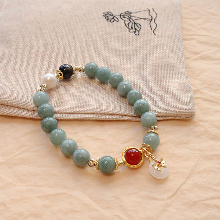 Buddha Stones Armband mit Fliege und Glücksbringer, Naturjade, roter Achat, Perlen