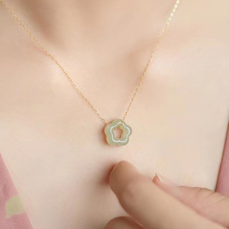 Buddha Stones Zierliche Hetian Jade Cyan Jade Glück Blumen Charm Halskette Anhänger - image 4