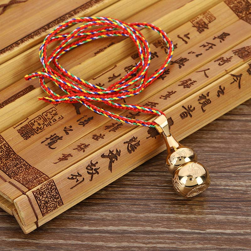Buddha Stones, tibetisches Yin-Yang-Symbol, Kürbisharmonie, Titanstahl-Halskettenanhänger - Gold & Bunte Kordel - image 1