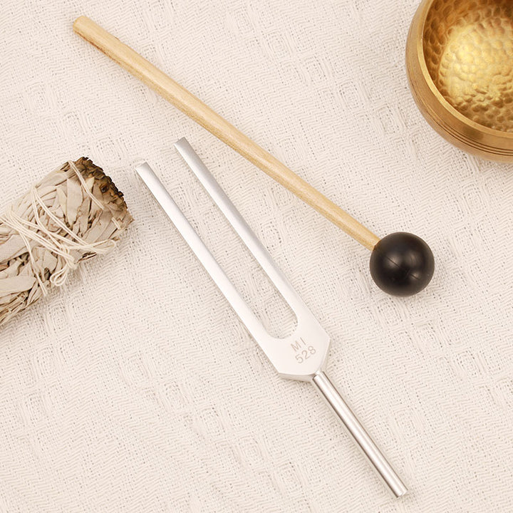 Buddha Stones-Stimmgabel, 528 Hz, Aluminiumlegierung, für Chakra- und Klangtherapie-Ornament-Dekoration mit einem Hammer - image 3
