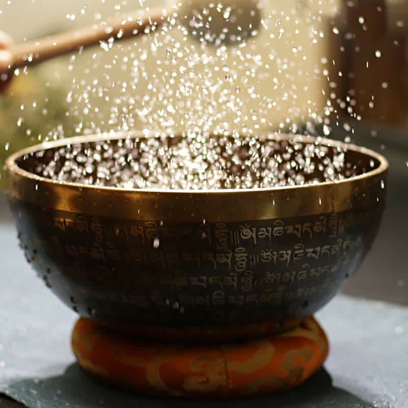 Handgefertigte Sutra-Klangschale für Heilung und Meditation. Klangschalen-Set mit positiver Energie - image 1