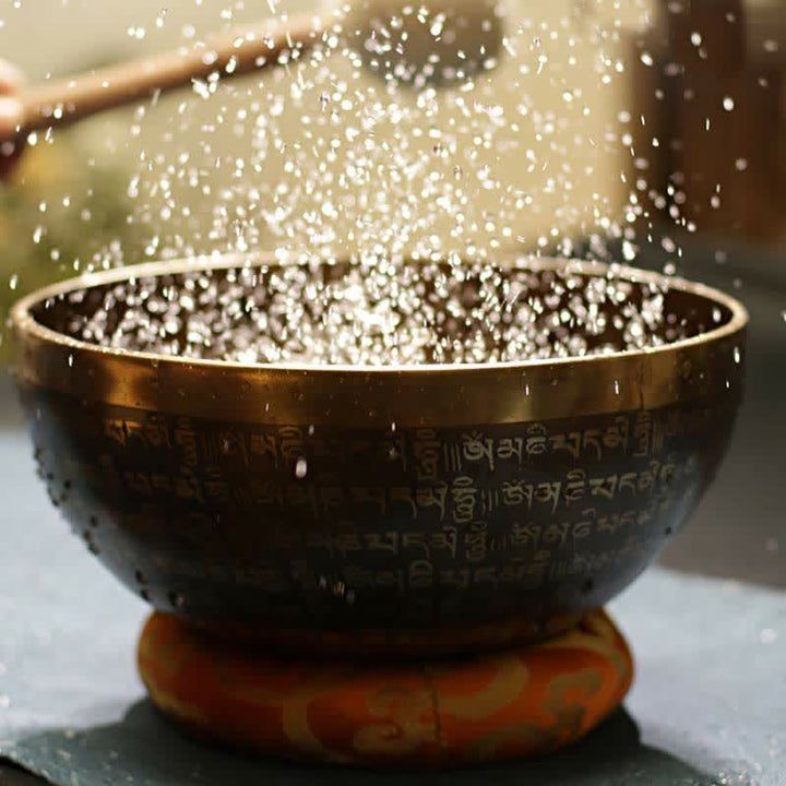 Handgefertigte Sutra-Klangschale für Heilung und Meditation. Klangschalen-Set mit positiver Energie - image 1