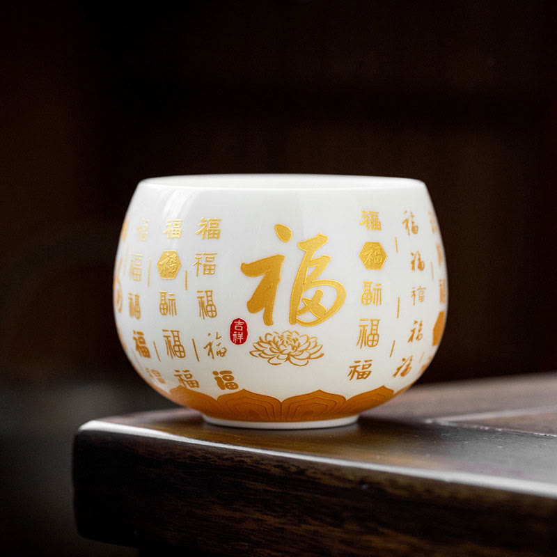 Buddha-Steine, buddhistisches Herz-Sutra, kleine Fu-Figur, Keramik-Gaiwan-Teetasse, Kung-Fu-Teetasse und Untertasse mit Deckel