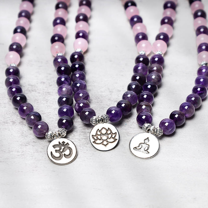 Buddha Stones Natürliches Rosenquarz- und Amethyst-Mala-Perlen-Lotus-Anhänger-Armband