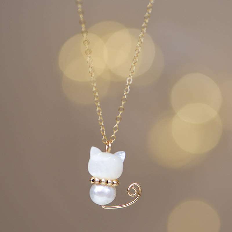 Buddha Stones 14K vergoldete Perle Hetian Jade Muschel Glück Katze Kätzchen Halskette Anhänger
