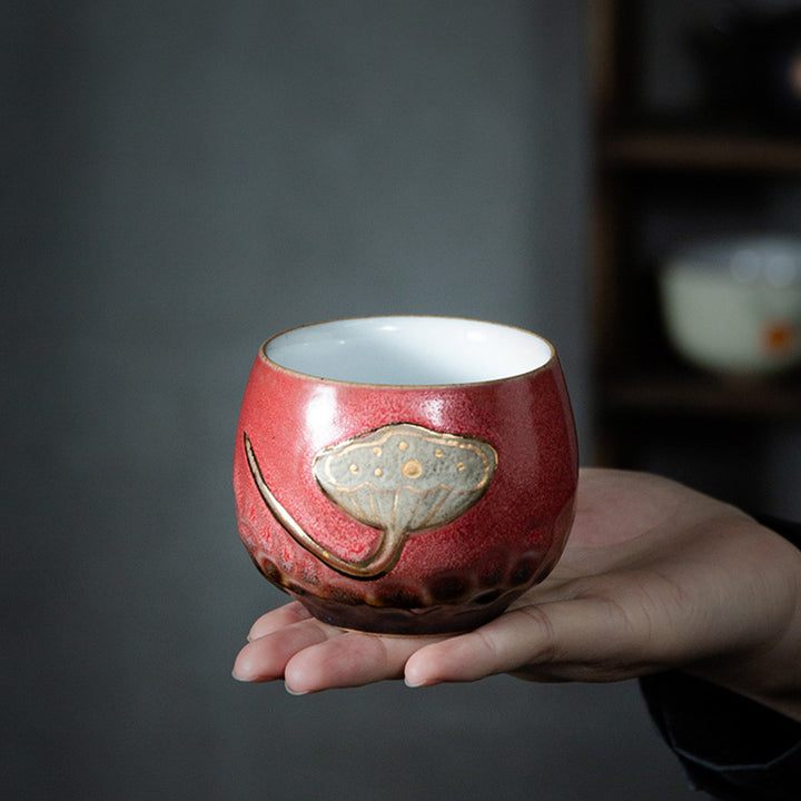 Buddha Stones Teetasse mit Lotus-Pod-Gravur, Kung-Fu-Teetasse