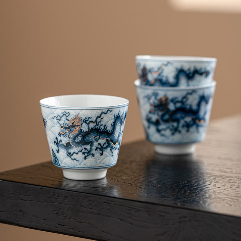 Buddha Stones Kleine blau- Weiß Drachenmuster-Keramik-Teetasse, Kung-Fu-Teetassen, 45 ml