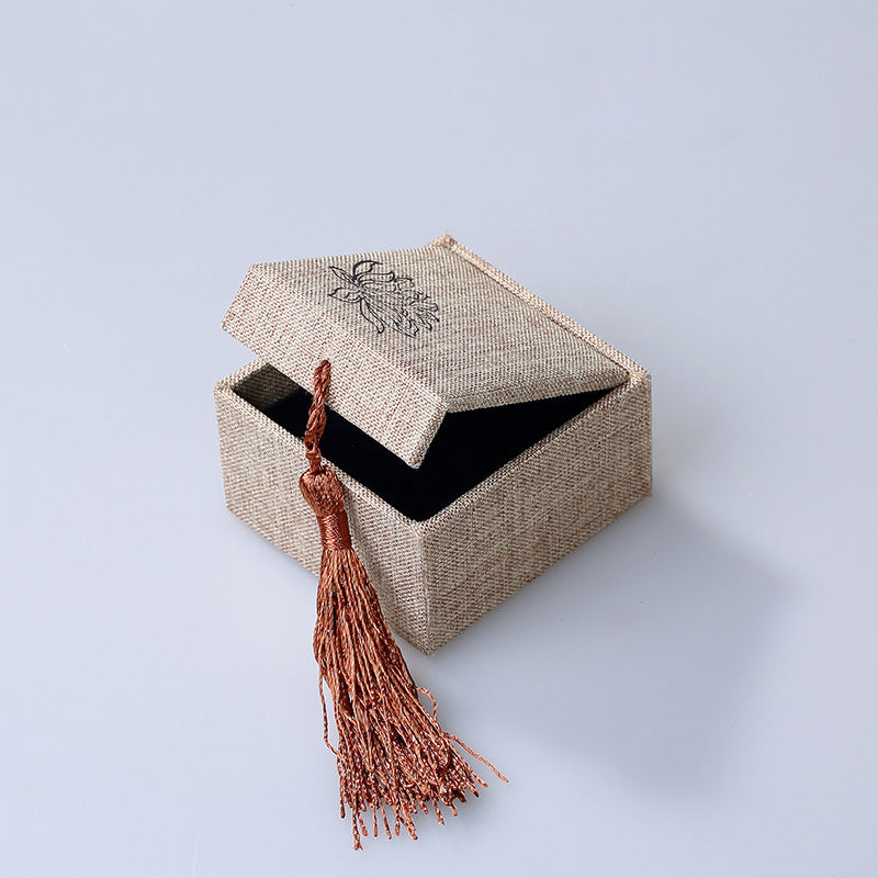 Buddha Stones, Lotus-Muster, Schmuck-Aufbewahrungsbox, Geschenkbox, Quasten - Ringbox (60*68*38mm) - image 1