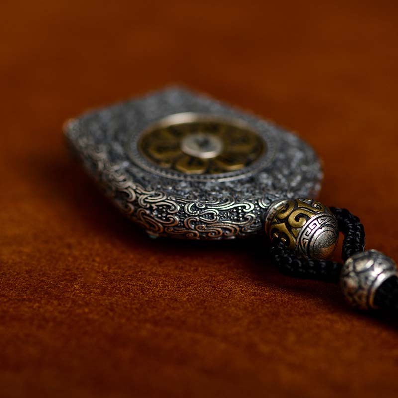 Buddha-Steine, 925er Sterlingsilber, chinesisches Sternzeichen, Geburtssymbol Buddha Om Mani Padme Hum, eingravierte Weisheits-Halskettenanhänger