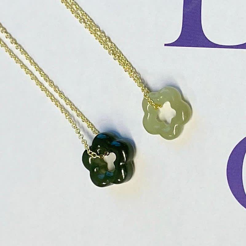 Buddha Stones Zierliche Hetian Jade Cyan Jade Glück Blumen Charm Halskette Anhänger - image 18