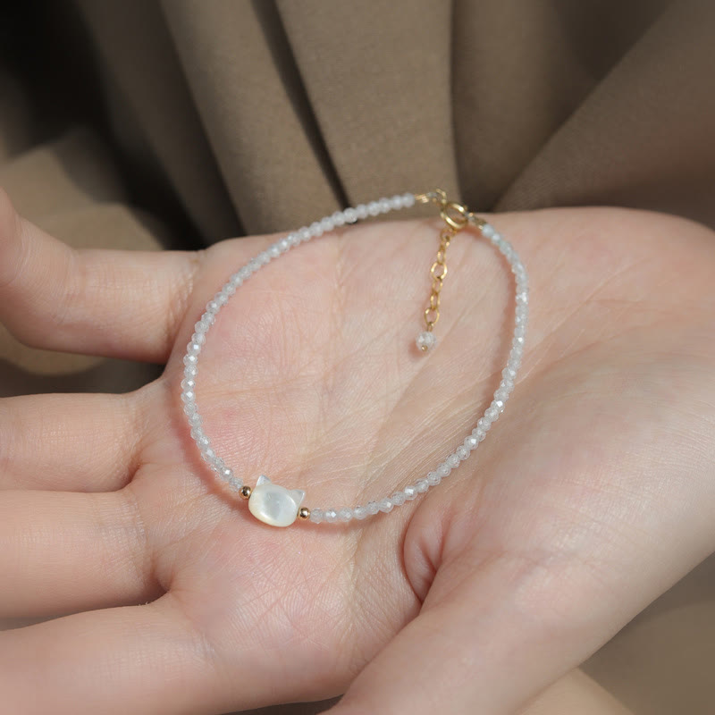 Buddha Stones 14K vergoldetes schwarzes Spinell- Weiß Kristall-Heilarmband mit süßer Katze aus Tridacna-Stein - image 12
