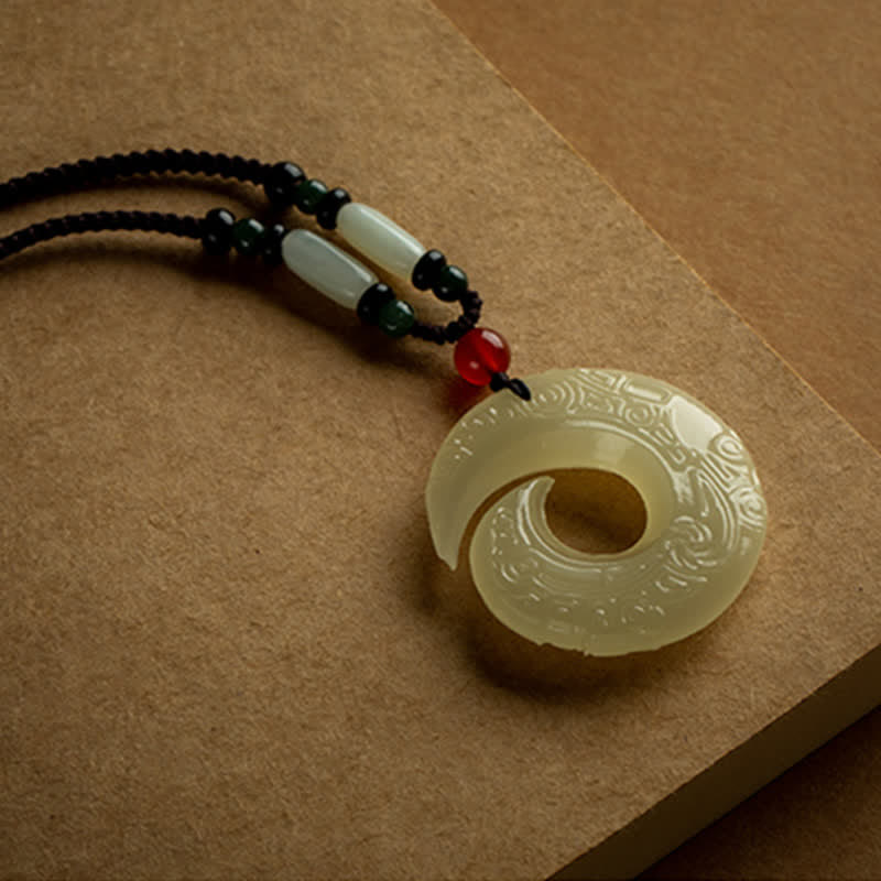Peace-Schnalle, Jade, kleines Blatt, rotes Sandelholz, Zinnober-Achat, Glücks-Halsketten-Anhänger