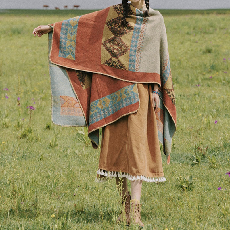 Tibetischer Schal mit Buddha Stonesn, Rautenmuster, warmer Wintermantel - image 1