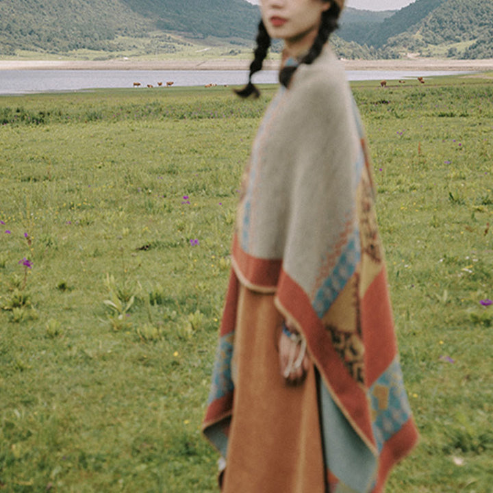 Tibetischer Schal mit Buddha Stonesn, Rautenmuster, warmer Wintermantel - image 9