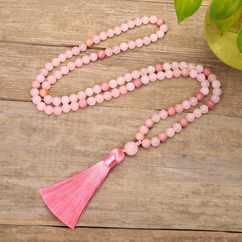 108 Mala-Perlen, rosa Kristall-Liebesquasten-Armband