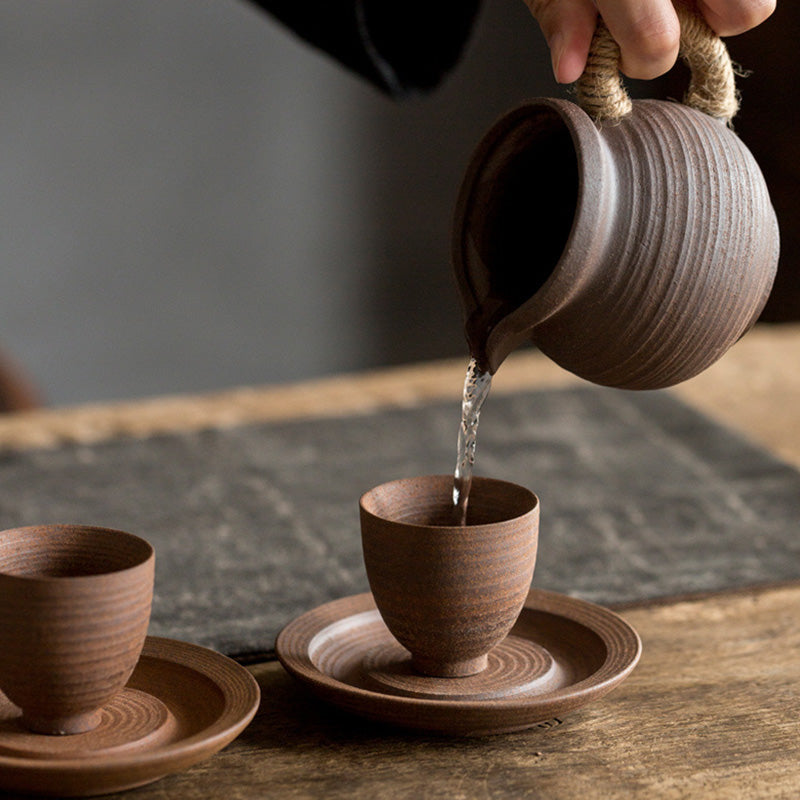 Buddha Stones Handgefertigte Retro-Teetasse aus brauner Keramik, Kung-Fu-Teetasse