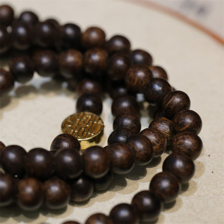 Buddha Stones 108 Mala Perlen Brunei Agarwood Bernstein Roter Achat Friedensschnalle Jade Friedensarmband