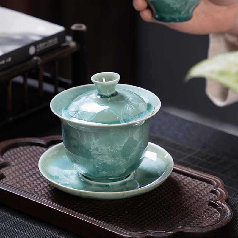 Buddha Stones Traditionelle glasierte Keramik Gaiwan Sancai Teetasse Kung Fu Teetasse und Untertasse mit Deckel 180 ml