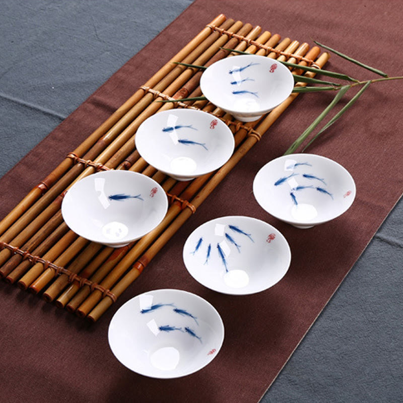 Buddha Stones Jingdezhen blaue und Weiß Porzellan-Koi-Fisch-Teetasse aus Keramik, Kung-Fu-Teetassen