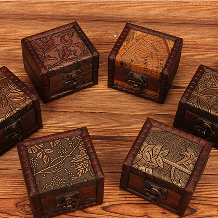 Buddha Stones Retro Kleine Quadratische Holz Schmuck Box Lotus Gras Blume Traube Kupfer Münze Narzisse Schmuck Lagerung Box