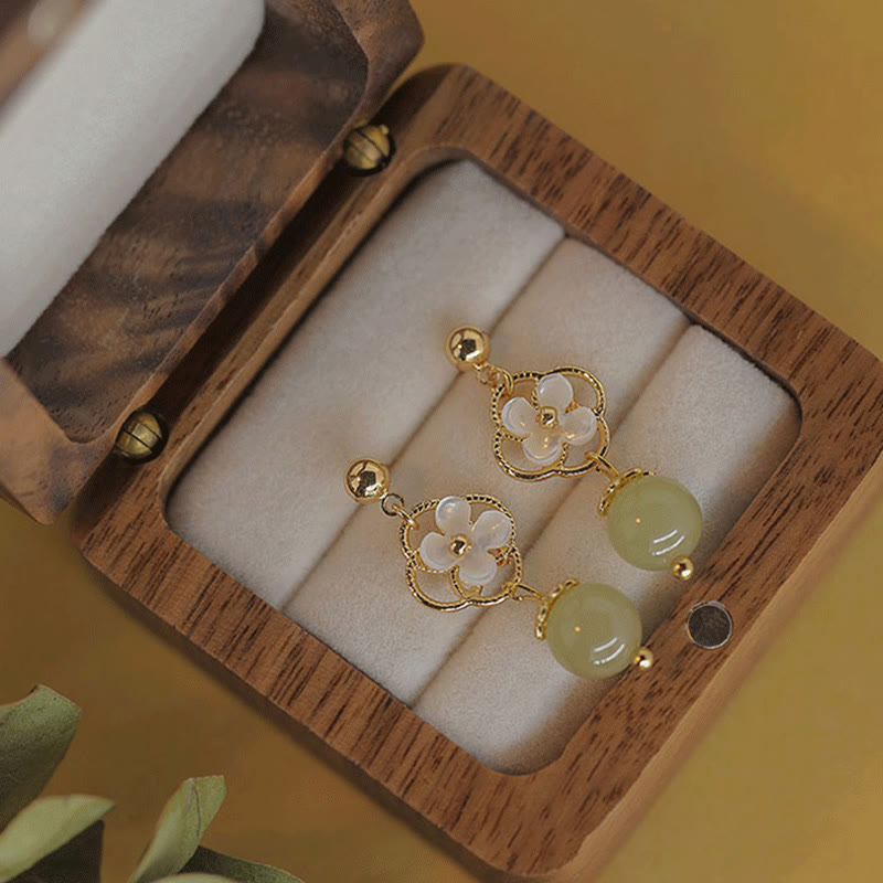 Buddha Stones Tridacna Stein Blume Jade Perlen Segen Tropfen Ohrringe