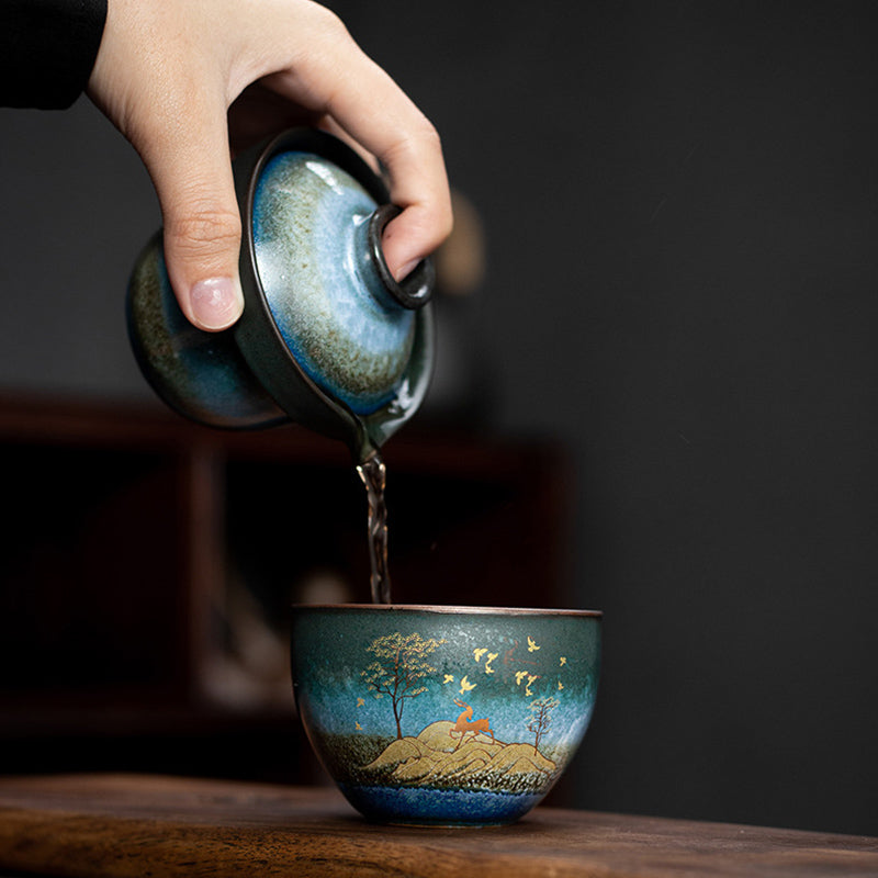 Buddha Stones Keramik-Teetasse, Hirsch, Bergbäume, schöne Katze, schwarze Teetasse mit Deckel und Beutel