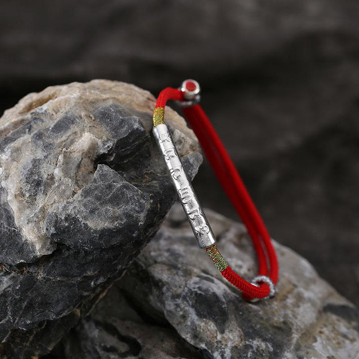 Buddha Stones, tibetisch-buddhistisches handgefertigtes Mani-Mantra-Glücksarmband mit roter Schnur