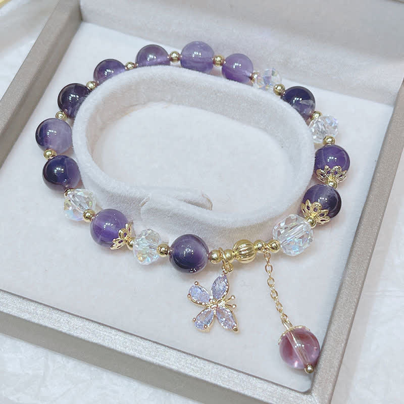 Charm-Armband mit Buddha Stonesn, natürlichem Amethyst-Kristall, spiritueller Schmetterling