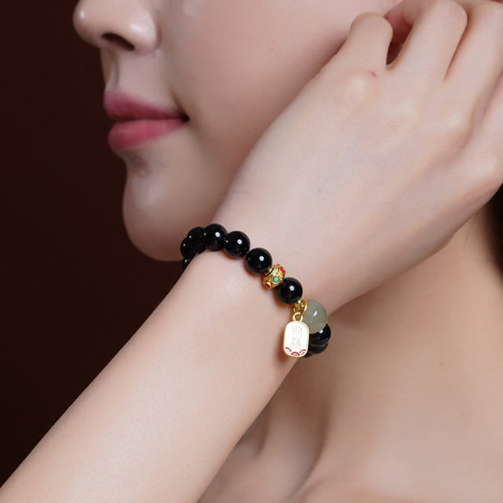 Buddha Stones, schwarzer Onyx, Hetian-Jade-Perlen, Glücksbringer-Charm-Armband