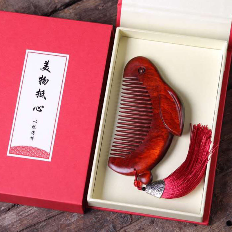 Kleinblättriges rotes Sandelholz, süßer Häschen-Beruhigungskamm mit Geschenkbox