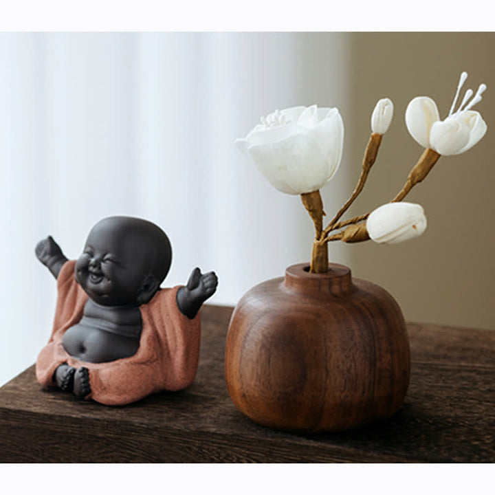 Buddha-Magnolien-Blumen-Reichtumsdekorationen aus schwarzem Pfirsichholz