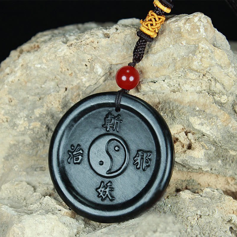 Buddha Stones, natürlicher Hetian-Cyan-Jade-Yin-Yang-Halskettenanhänger, Glücksharmonie