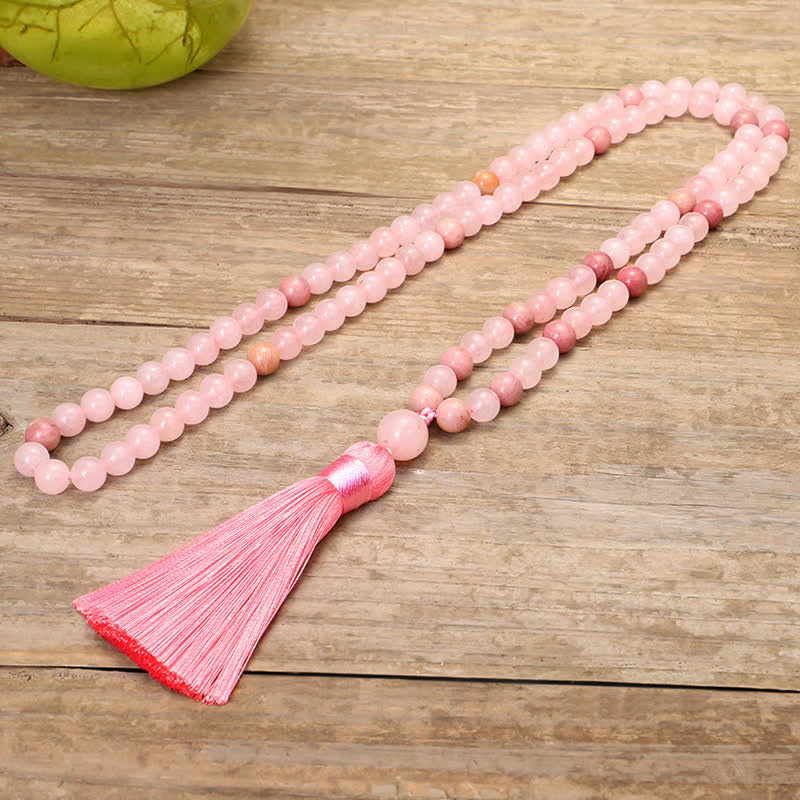 108 Mala-Perlen, rosa Kristall-Liebesquasten-Armband