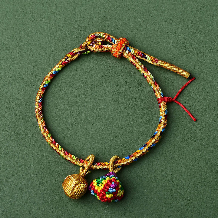 Buddha Stones, buntes Seil, Glück, handgefertigtes Zongzi-Charm-Armband mit goldener Kugel