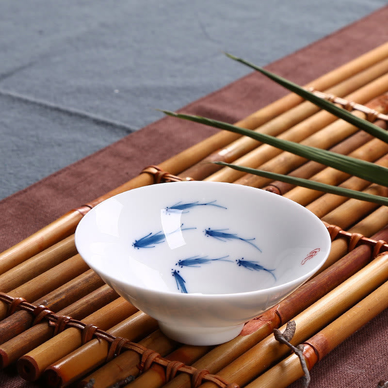 Buddha Stones Jingdezhen blaue und Weiß Porzellan-Koi-Fisch-Teetasse aus Keramik, Kung-Fu-Teetassen