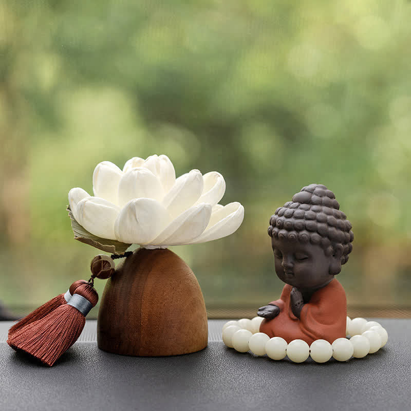 Schwarze Pfirsichholz-Buddha-Blumen-Calm-Cure-Dekorationen