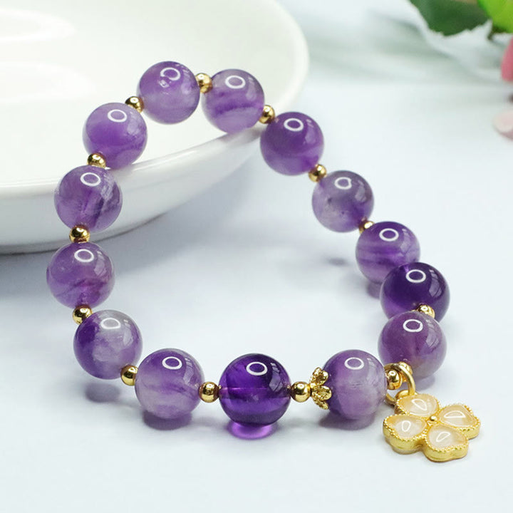 Buddha Stones Natürlicher Amethyst-Kristall, innerer Frieden, vierblättriges Kleeblatt-Charm-Armband