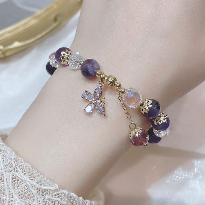 Charm-Armband mit Buddha Stonesn, natürlichem Amethyst-Kristall, spiritueller Schmetterling