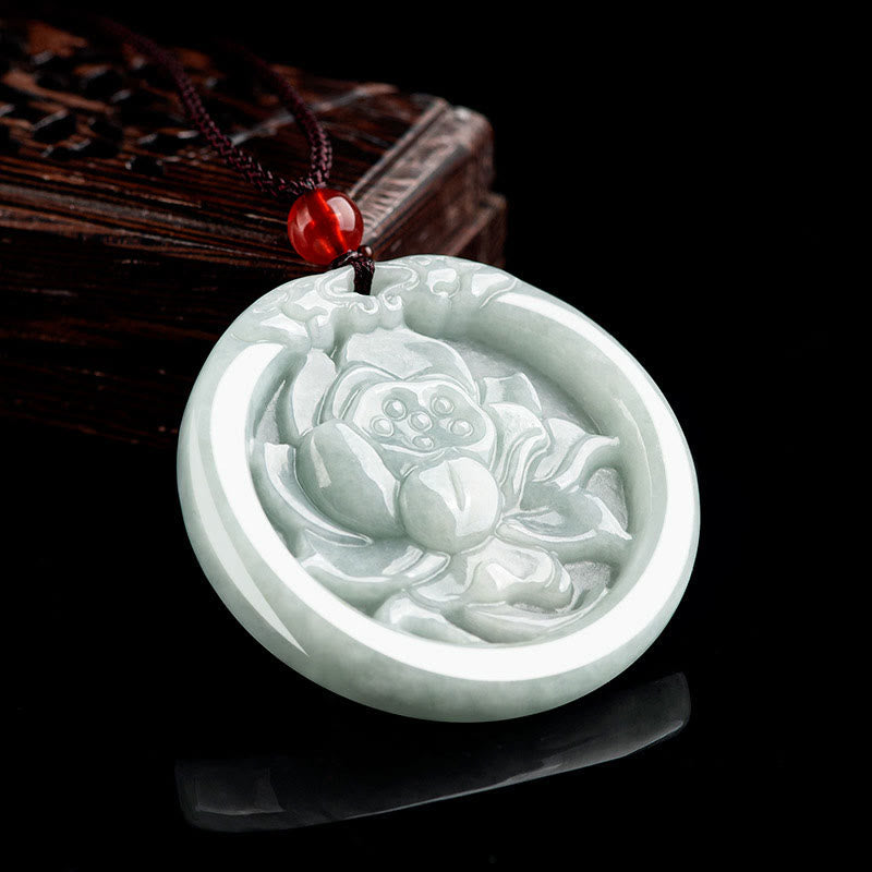 Buddha Stones, natürliche Jade, Lotusblume, geschnitzter Wohlstands-Halskettenanhänger