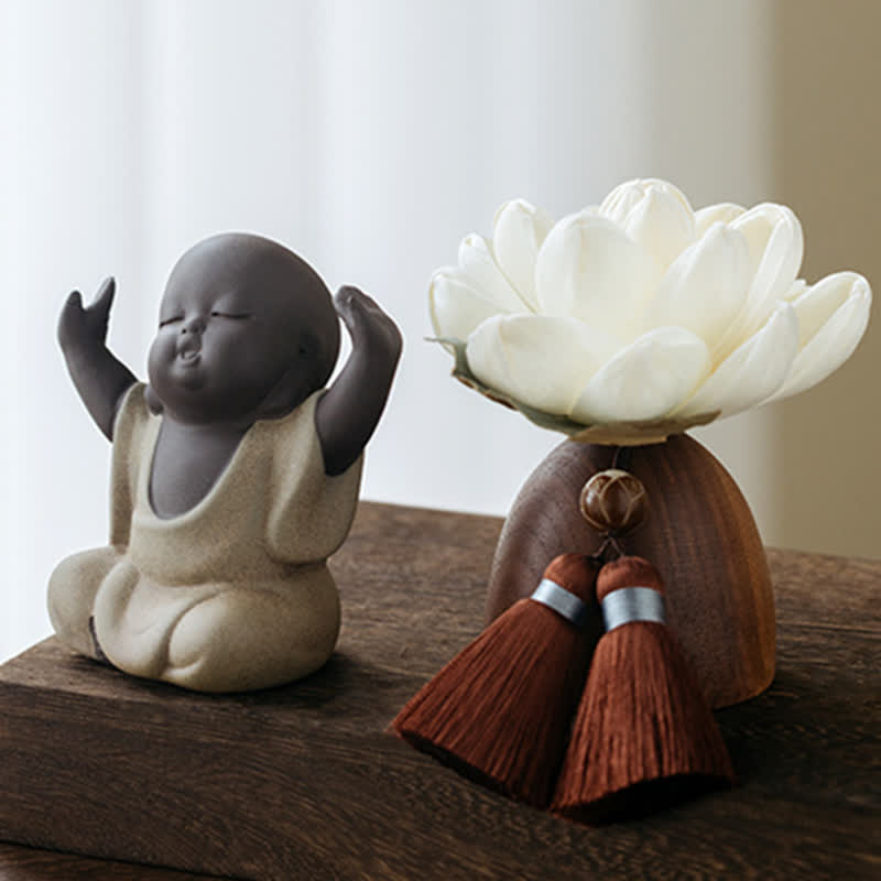 Schwarze Pfirsichholz-Buddha-Blumen-Calm-Cure-Dekorationen