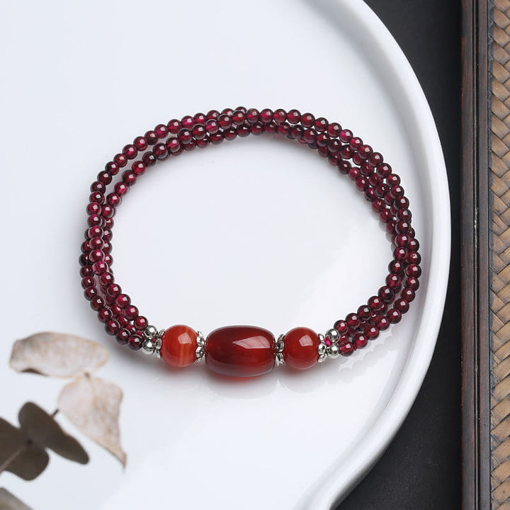 Buddha Stones Natürliches Granat-Rot-Achat-Schutz-Dreischicht-Armband