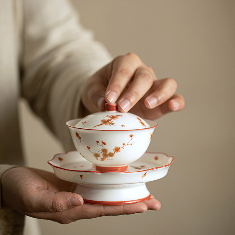 Buddha Stones Weiß Porzellanblumen Keramik Gaiwan Sancai Teetasse Kung Fu Teetasse und Untertasse mit Deckel