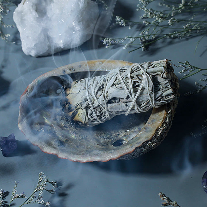 Räucherstäbchen mit Buddha Stonesn für reinigende Räucherstäbchen-Heilmeditation zu Hause und kalifornische Räucherstäbchen-Rituale