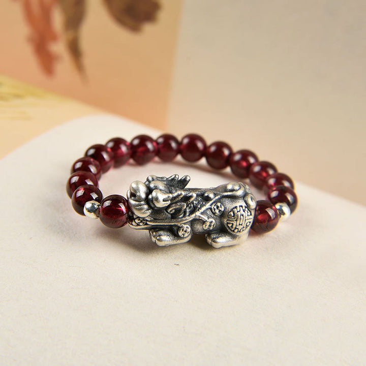 Buddha Stones 925 Sterling Silber Natürlicher Granat Mondstein Roter Achat PiXiu Reichtumsring