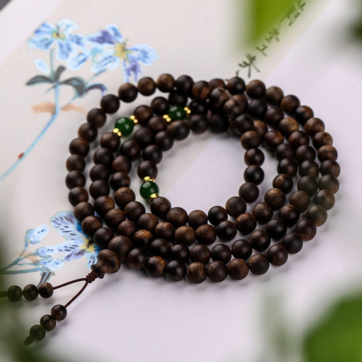 Buddha Stones 108 Mala Perlen Indonesien Tarakan Seltenes Adlerholz Cyan Jade Armband zur Abwehr böser Geister