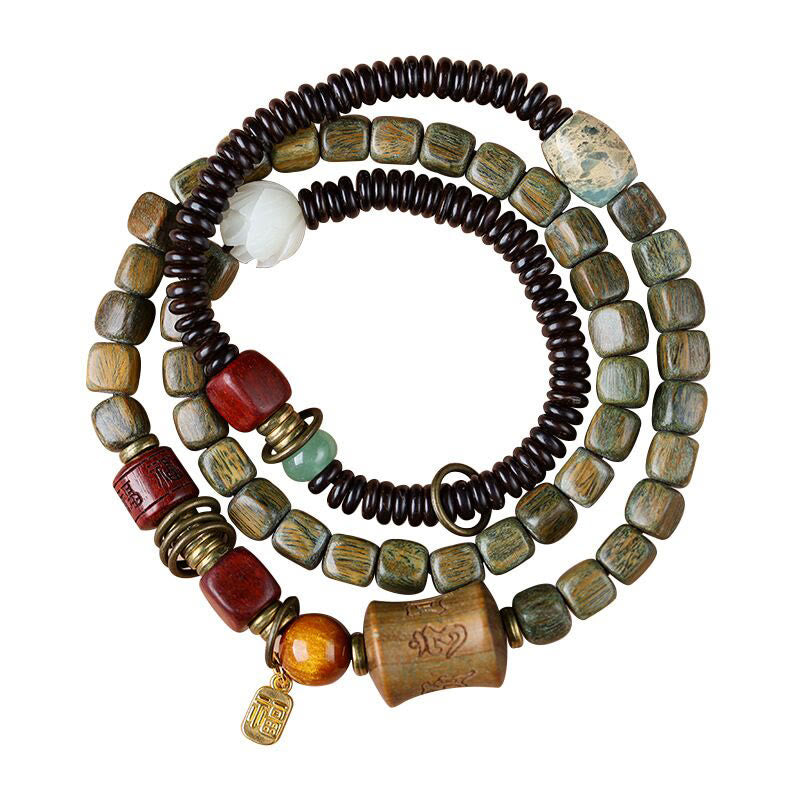 Buddha Stones, grünes Sandelholz, Ebenholz, Om Mani Padme Hum, graviertes Friedens-Dreifach-Wickelarmband